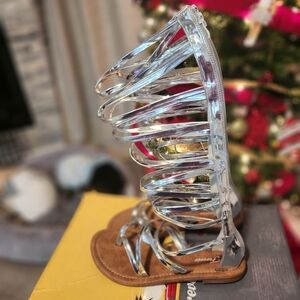 Summer sandals size 7